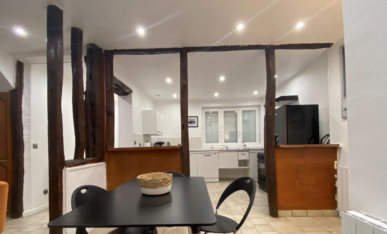 La Galerie, Proche Aeroport Apartment Tillé Екстериор снимка