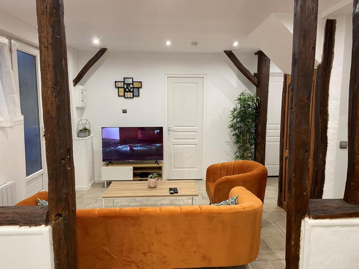 La Galerie, Proche Aeroport Apartment Tillé Екстериор снимка