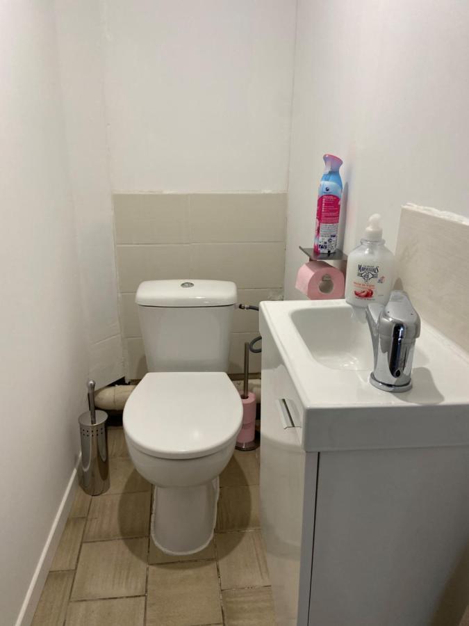 La Galerie, Proche Aeroport Apartment Tillé Екстериор снимка