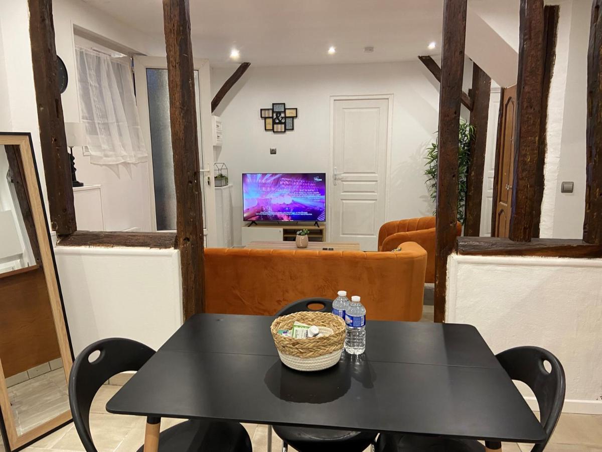 La Galerie, Proche Aeroport Apartment Tillé Екстериор снимка